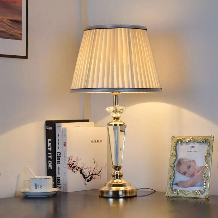 OURFENG Crystal Table Lamp Luxury Desk Bedside Lamp LED Modern Home Decoration for Foyer Bed Room Office Hotel