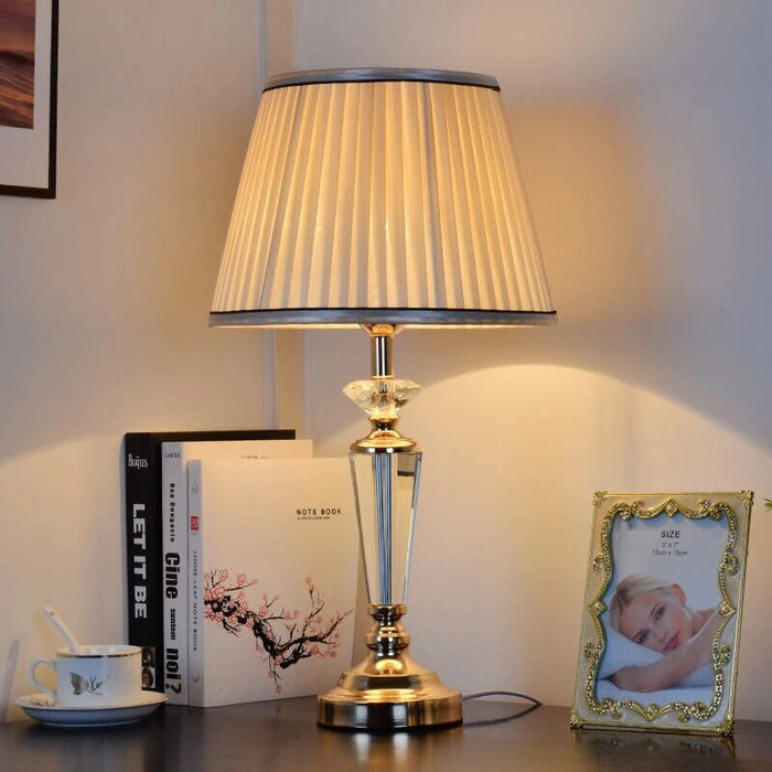 OURFENG Crystal Table Lamp Luxury Desk Bedside Lamp LED Modern Home Decoration for Foyer Bed Room Office Hotel