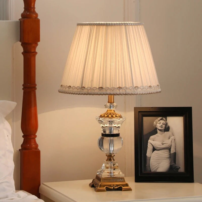 Crystal Table Lamp Led Light Luxury Creative Modern Design Desk Lights Decoration Home Living Room Office Indoor Bedside Lamp