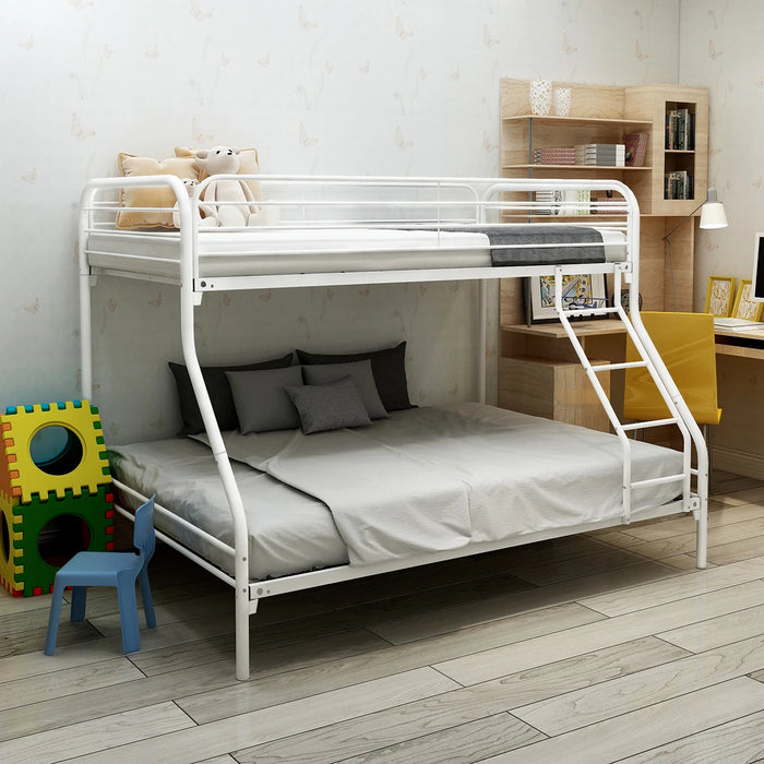 [Flash Sale]Twin-Over-Full Bunk Metal Bed Closed Upper Bunk White[US-Stock]