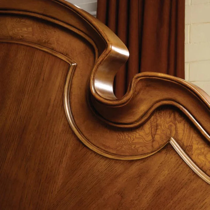 American bed furniture high column king size bed solid wood high column European double bed column king bed wy002