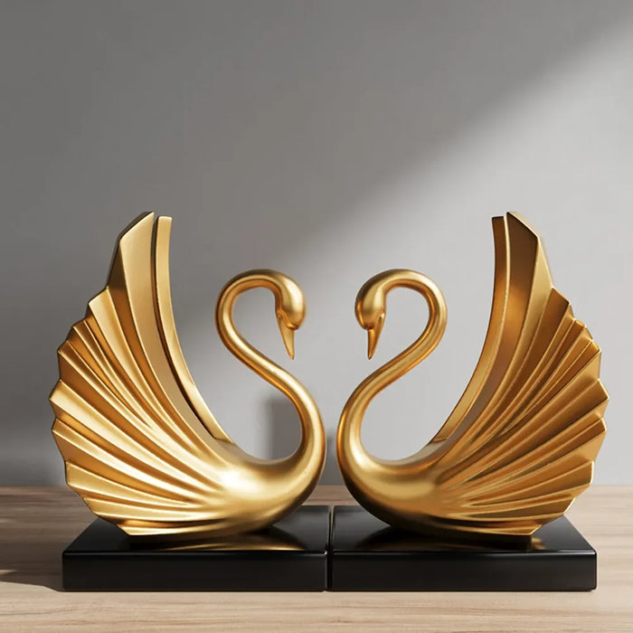 Luxury Home Living Decor European Style Romantic Couple Swans Resin Statue Crafts Interior Cabinet Decorations Figurines Gift
