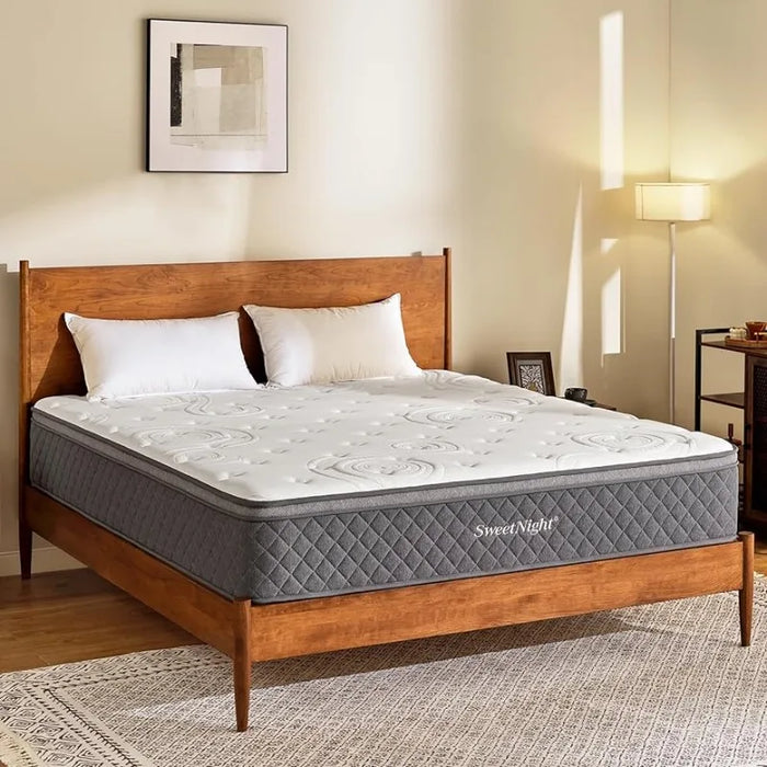 12 Inch Bed Mattress Bamboo Charcoal Foam Hybrid Queen Size Mattress with Pocketed Coils for Comfort Sleep and Balanced Support