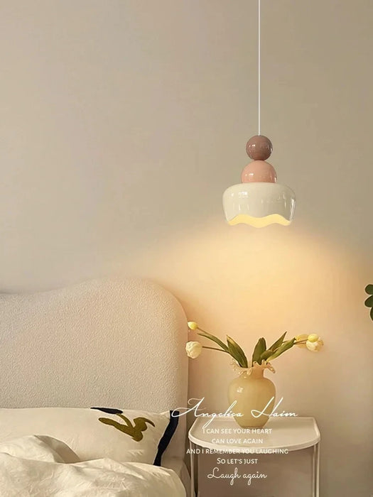 The new flower chandelier bedroom headboard cream wind ins eye protection headboard ceiling lamp is simple and modern