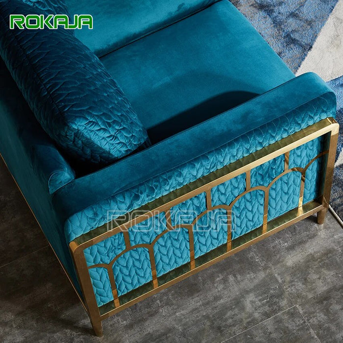 New Design Tufted Sofa Gold Stainless Steel Living Room Furniture Sets 6 Seater Sofa Set Modern Velvet Fabric Sofa
